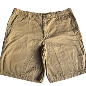 Basic Editions Mens Casual Cargo Khaki Shorts, size 42, Tan